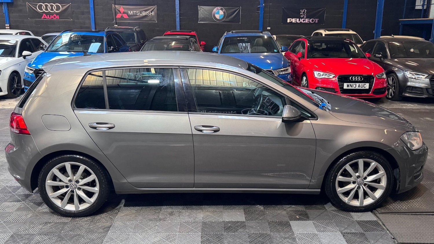 Used Volkswagen Golf 2014 for sale - 77238015: Photo 30