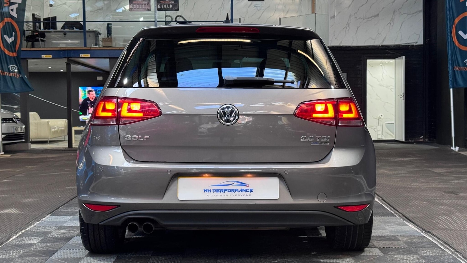 Used Volkswagen Golf 2014 for sale - 77238015: Photo 4