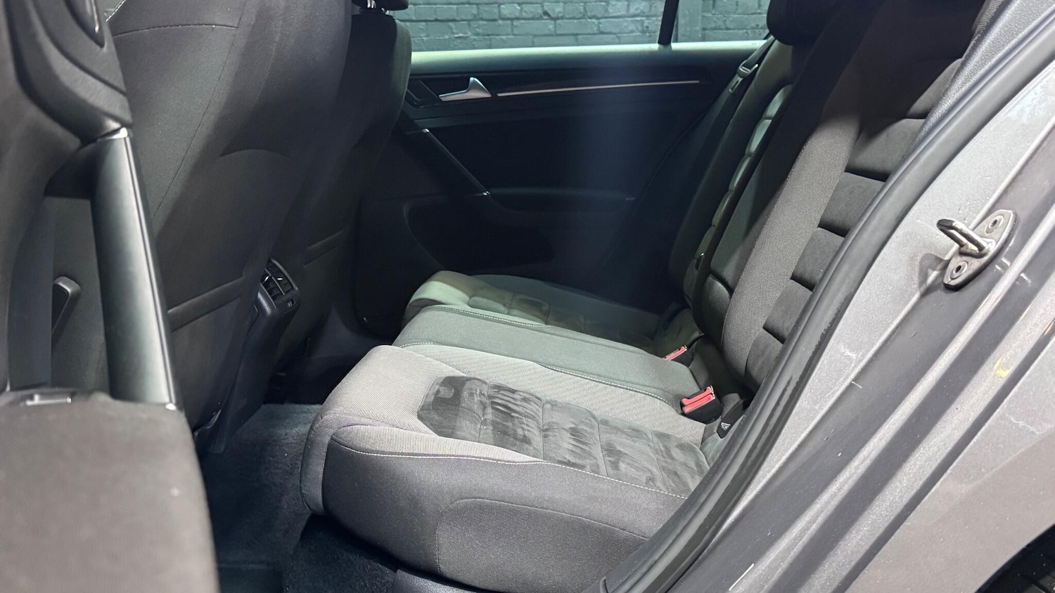 Used Volkswagen Golf 2014 for sale - 77238015: Photo 43