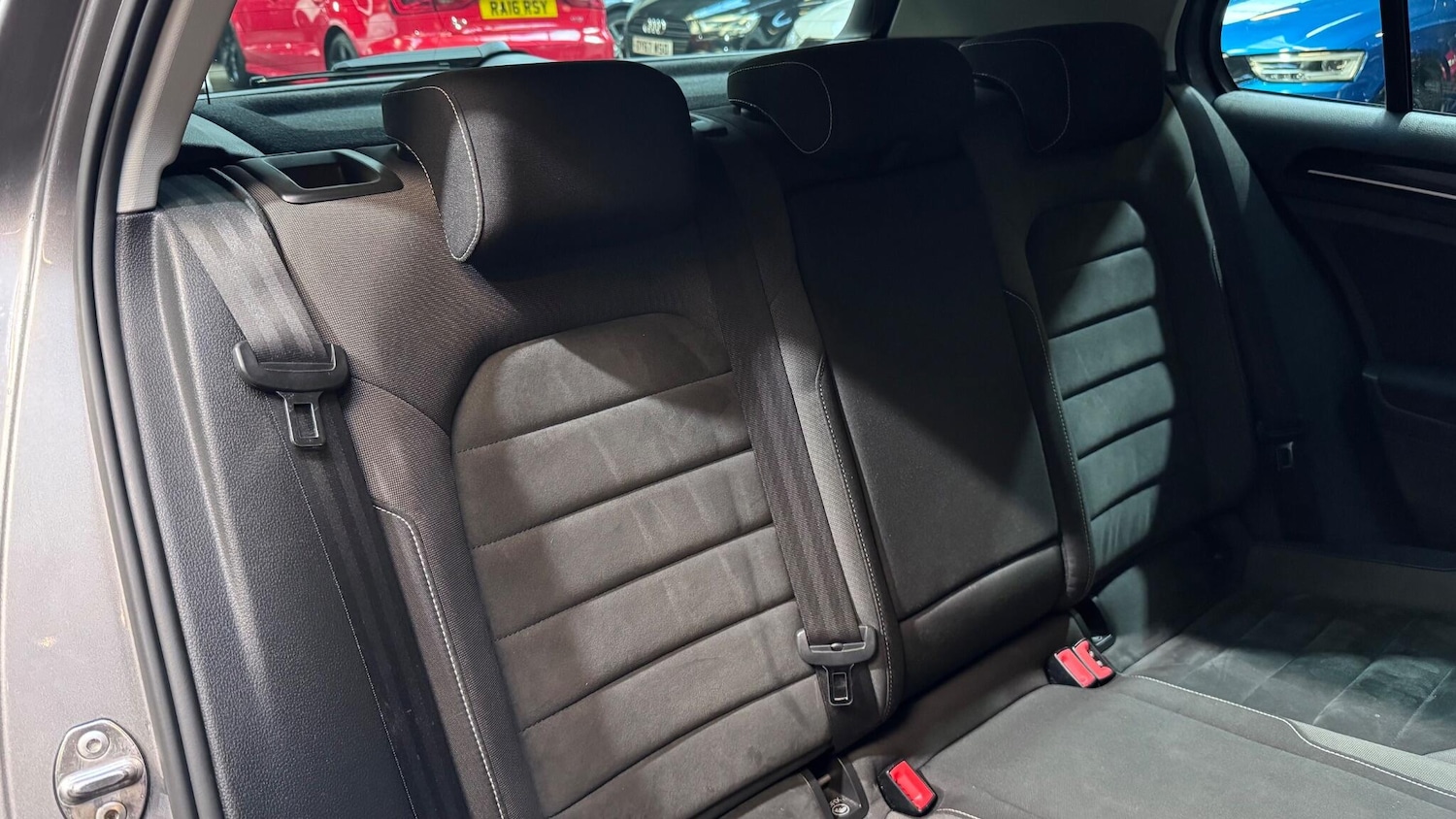 Used Volkswagen Golf 2014 for sale - 77238015: Photo 53