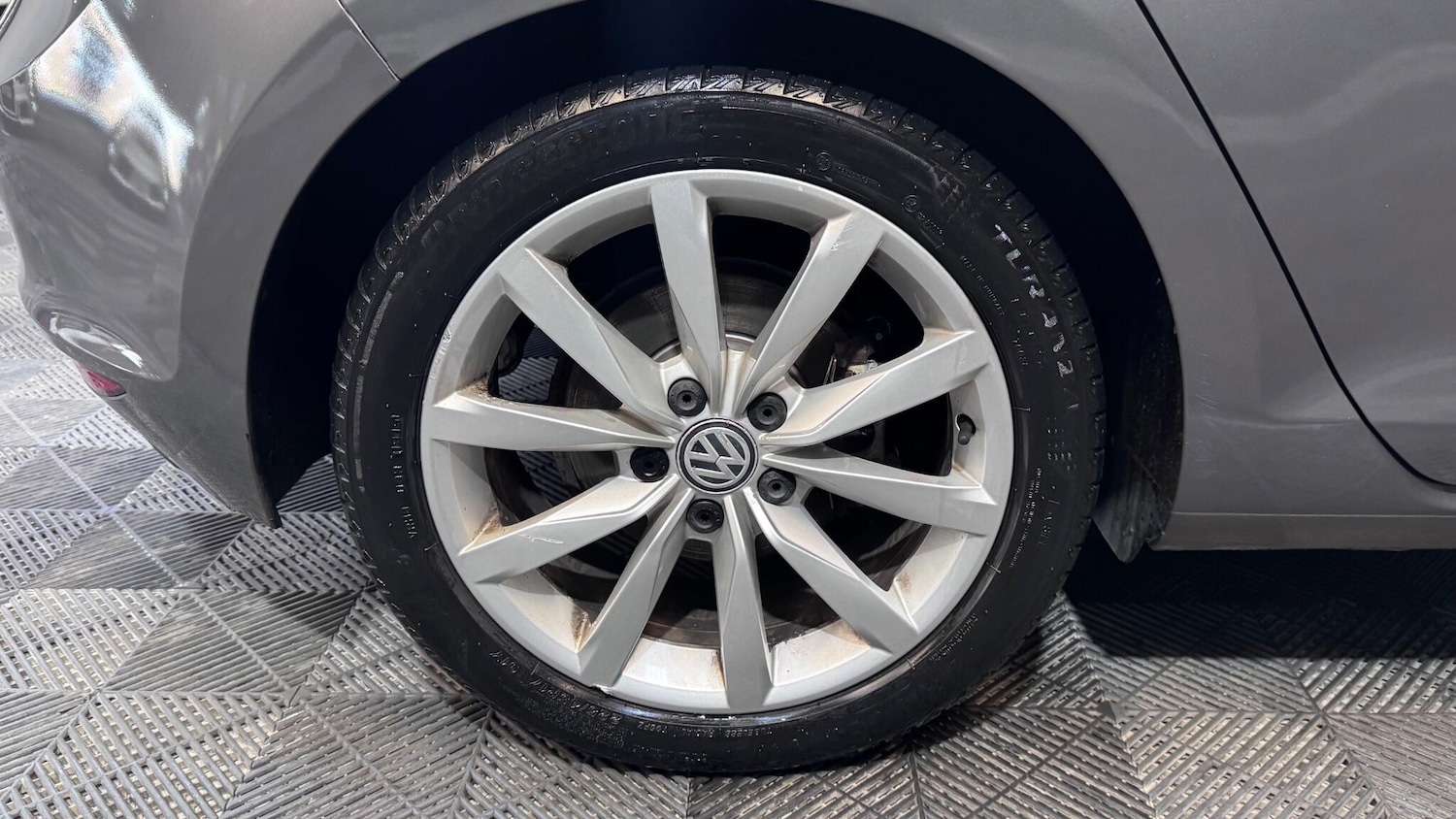 Used Volkswagen Golf 2014 for sale - 77238015: Photo 63