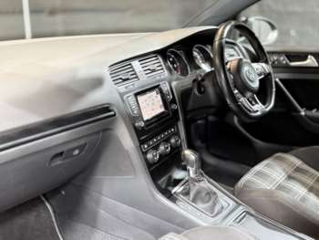 Used Volkswagen Golf 2014 for sale - 74920485: Photo