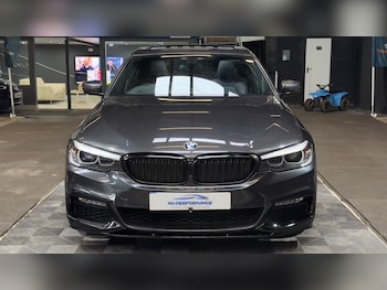Used BMW 5 Series 2018 for sale - 77400524: Photo