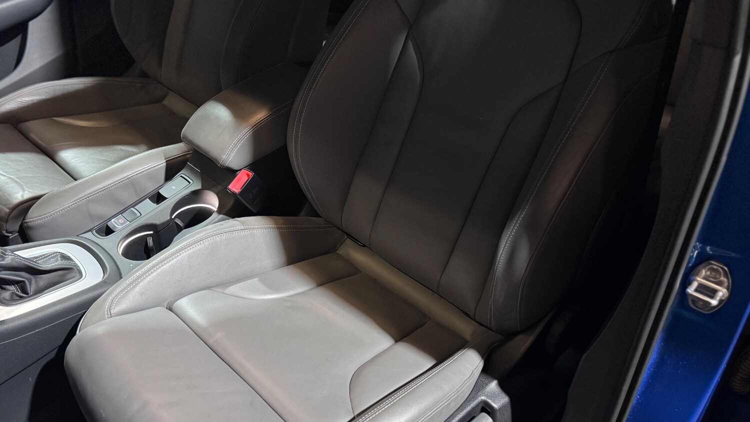 Used Audi Q3 2015 for sale - 77015752: Photo 35