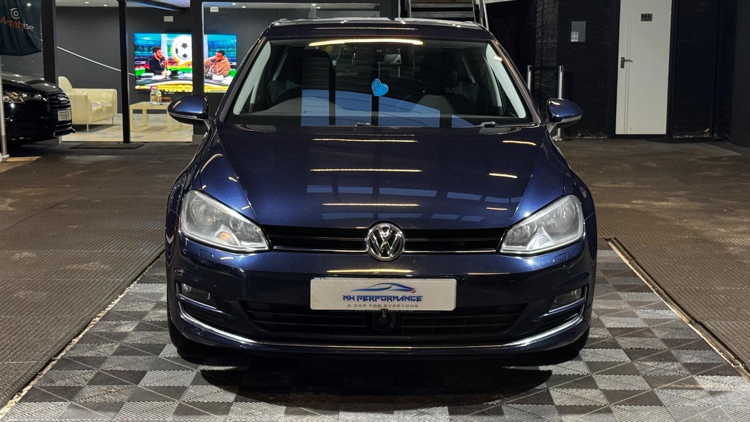 Used Volkswagen Golf 2013 for sale - 77344744: Photo 42