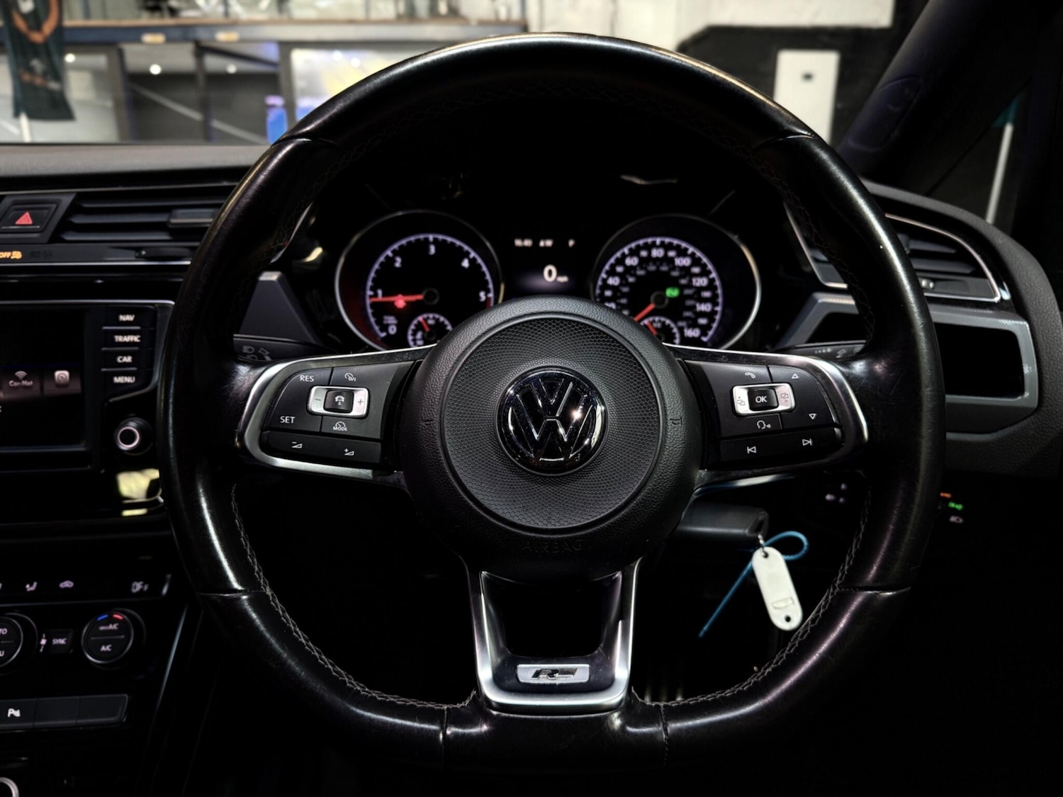 Used Volkswagen Touran 2017 for sale - 76152755: Photo 19