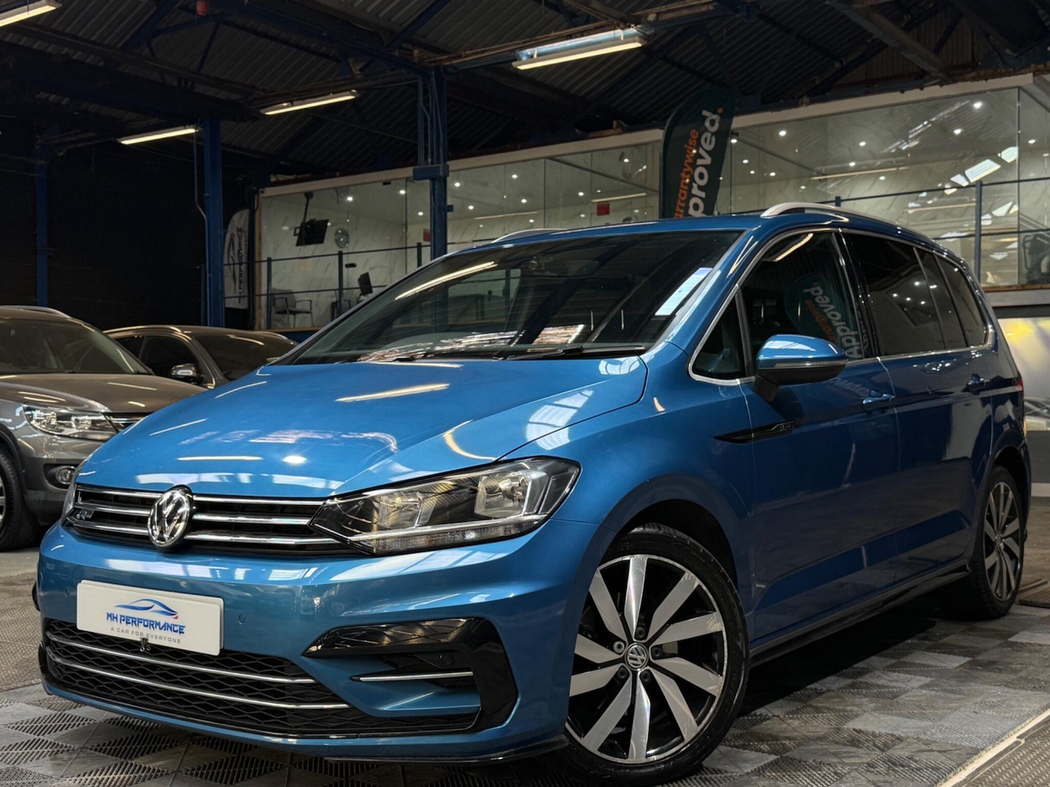 Used Volkswagen Touran 2017 for sale - 76152755: Photo 23