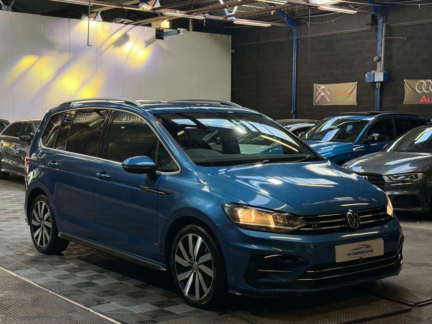 Used Volkswagen Touran 2017 for sale - 76152755: Photo 46