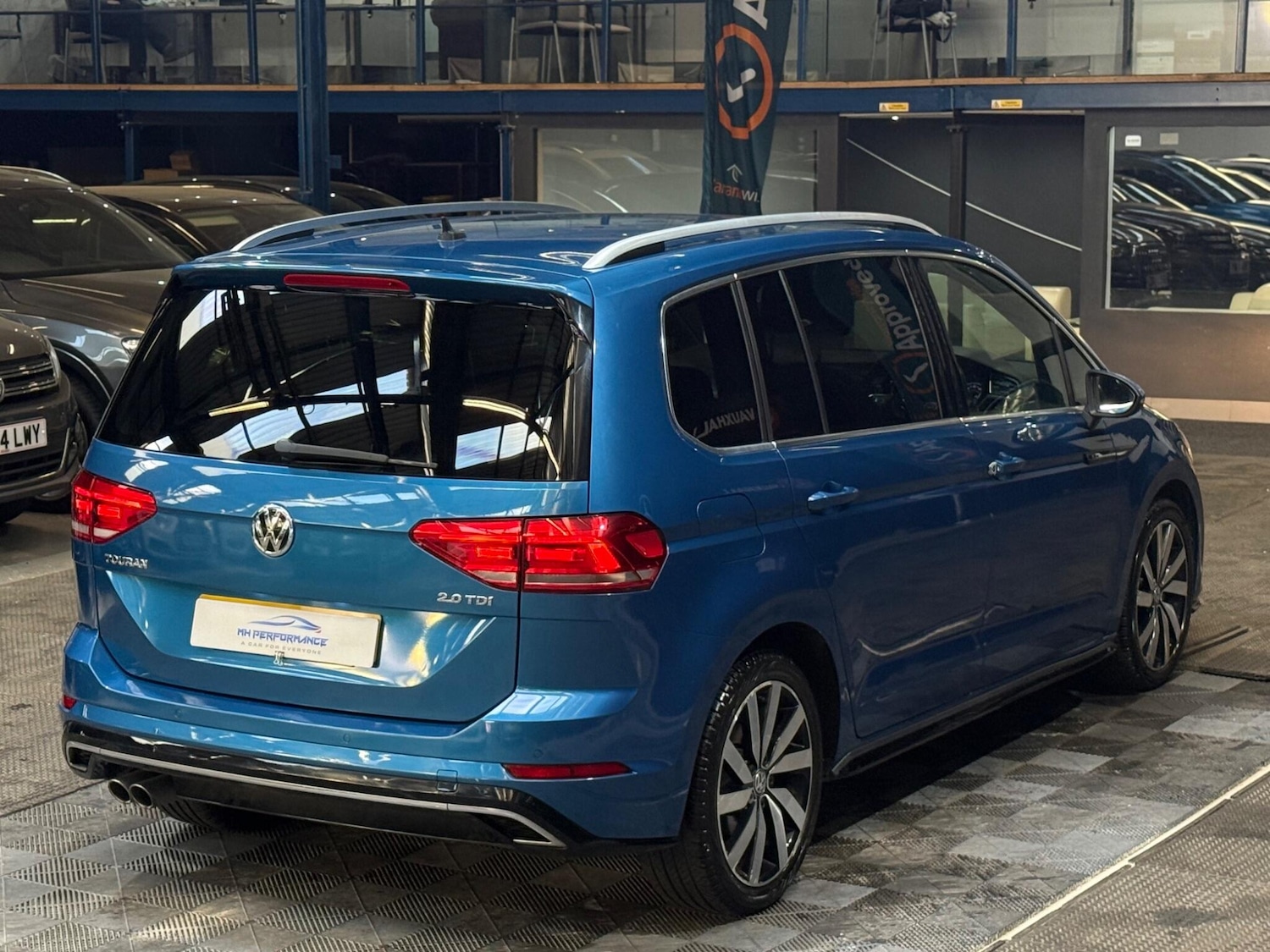 Used Volkswagen Touran 2017 for sale - 76152755: Photo 51