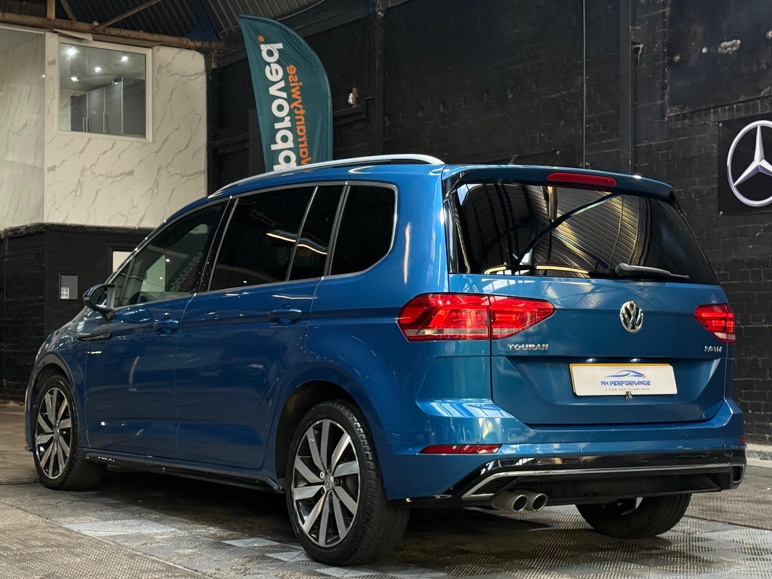 Used Volkswagen Touran 2017 for sale - 76152755: Photo 6