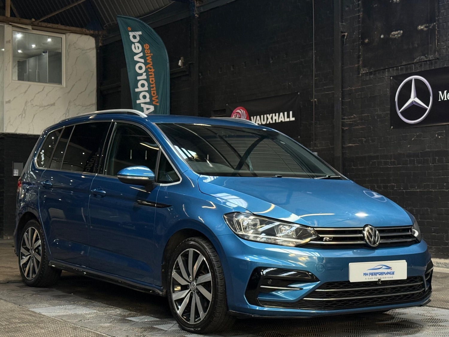 Used Volkswagen Touran 2017 for sale - 76152755: Photo 64
