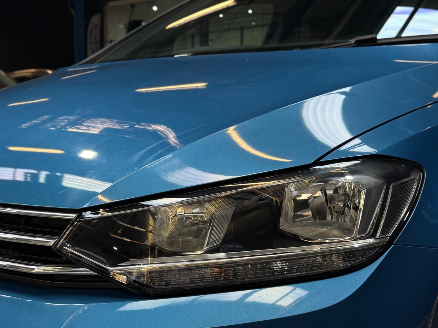 Used Volkswagen Touran 2017 for sale - 76152755: Photo 65