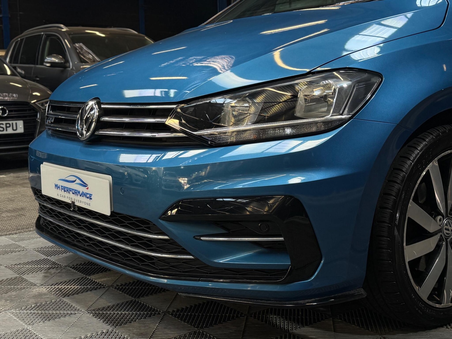 Used Volkswagen Touran 2017 for sale - 76152755: Photo 69
