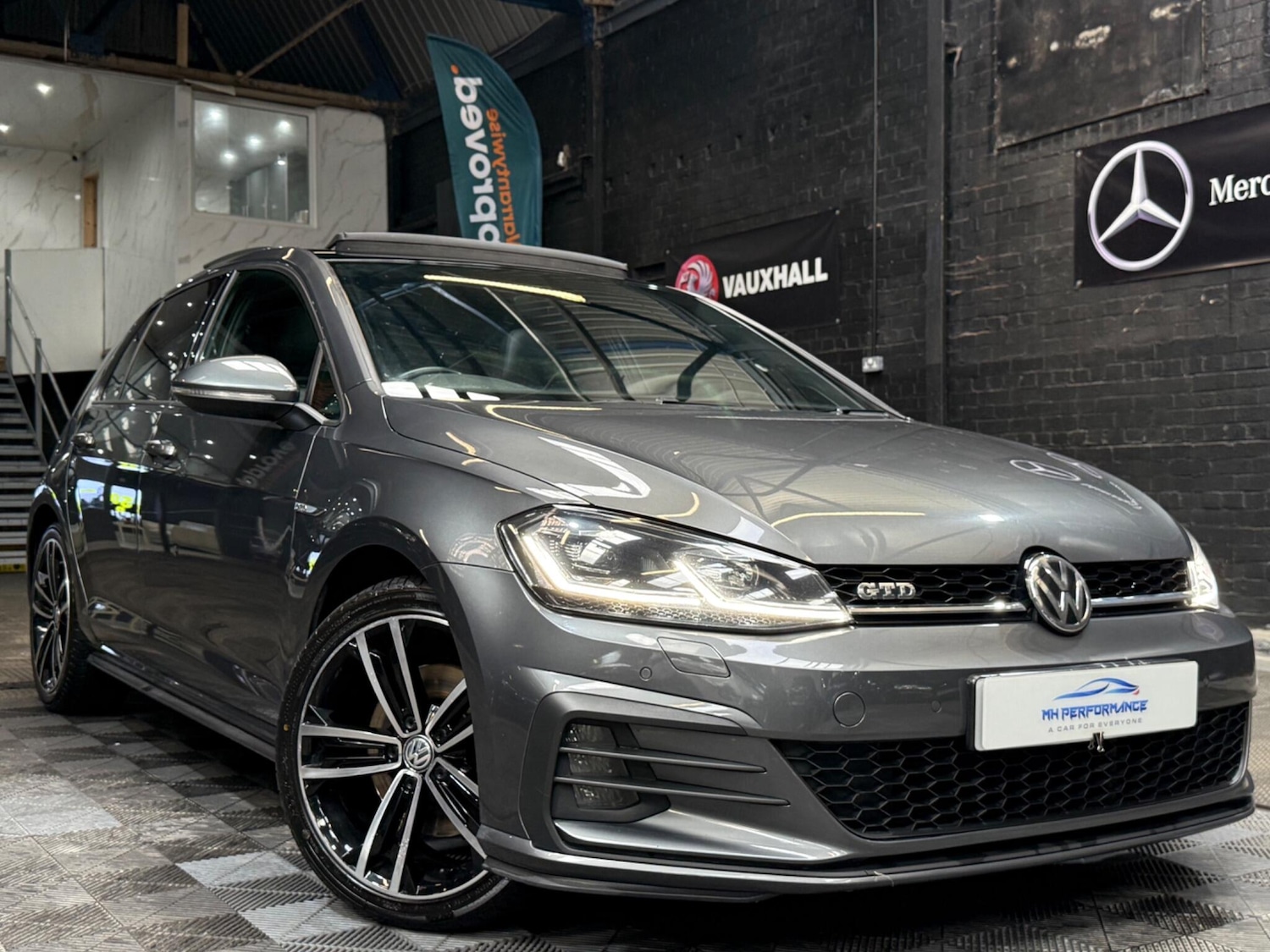 Used Volkswagen Golf 2017 for sale - 76499324: Photo 11