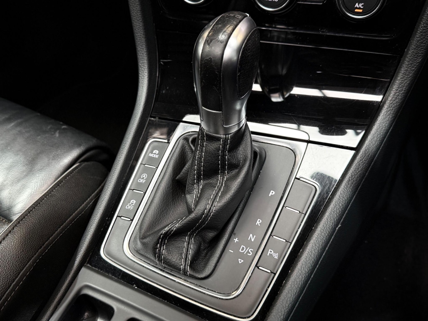 Used Volkswagen Golf 2017 for sale - 76499324: Photo 12