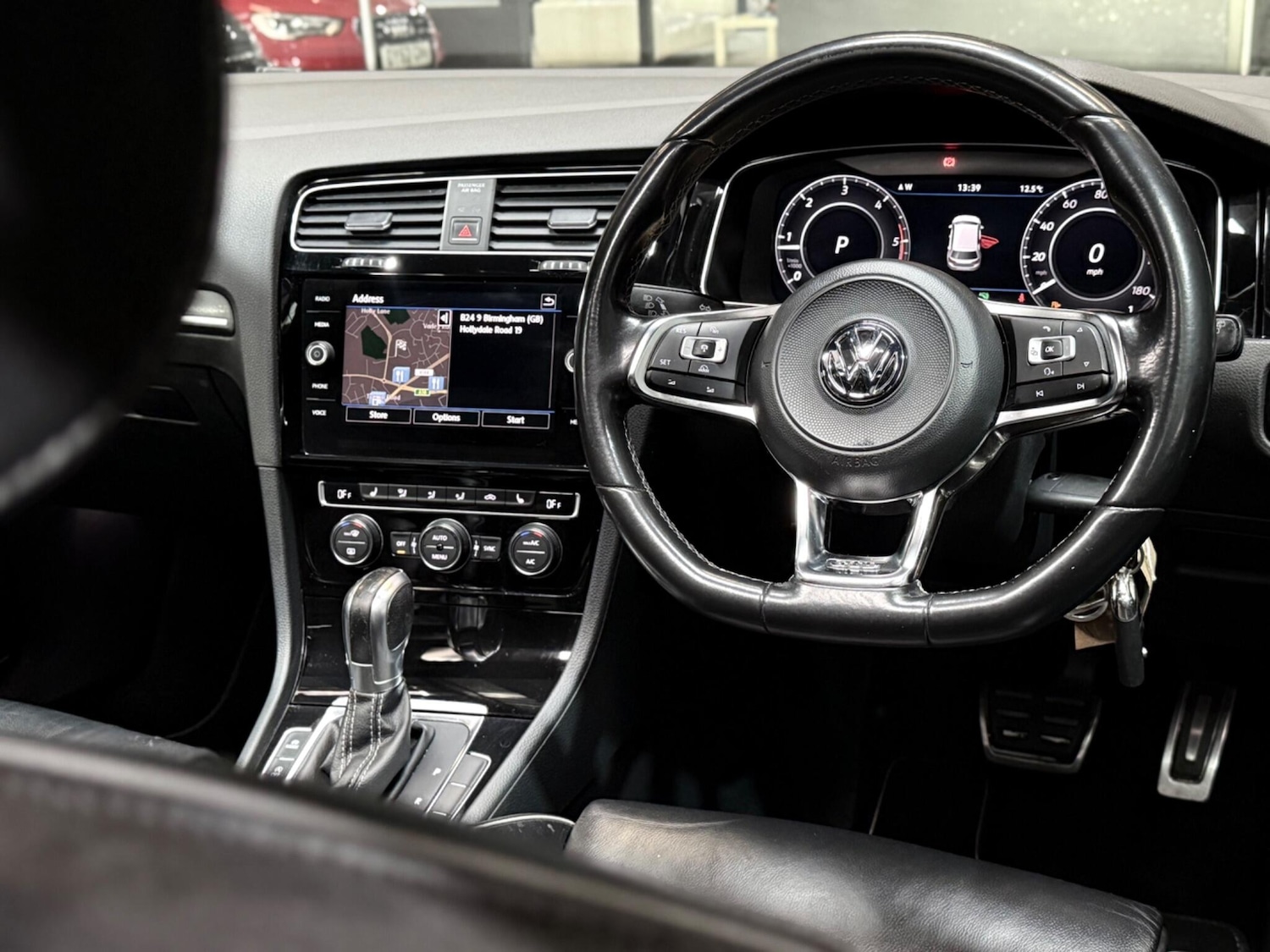 Used Volkswagen Golf 2017 for sale - 76499324: Photo 14