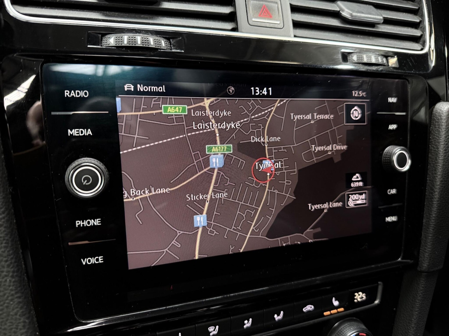 Used Volkswagen Golf 2017 for sale - 76499324: Photo 16