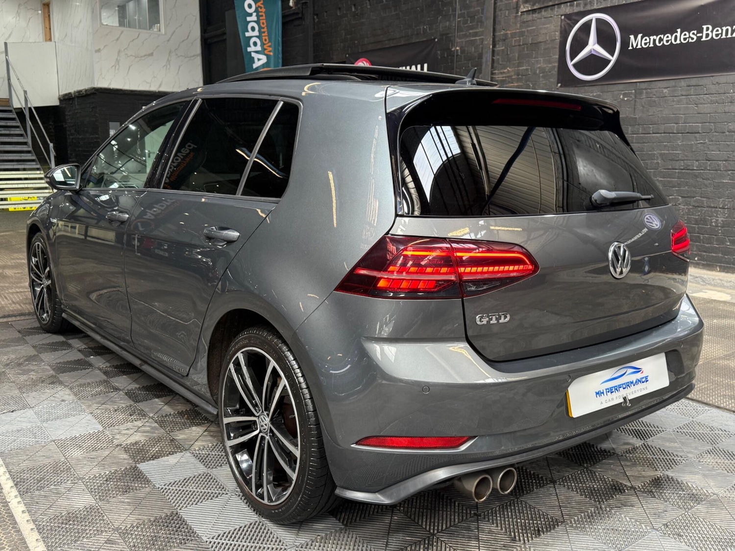 Used Volkswagen Golf 2017 for sale - 76499324: Photo 22