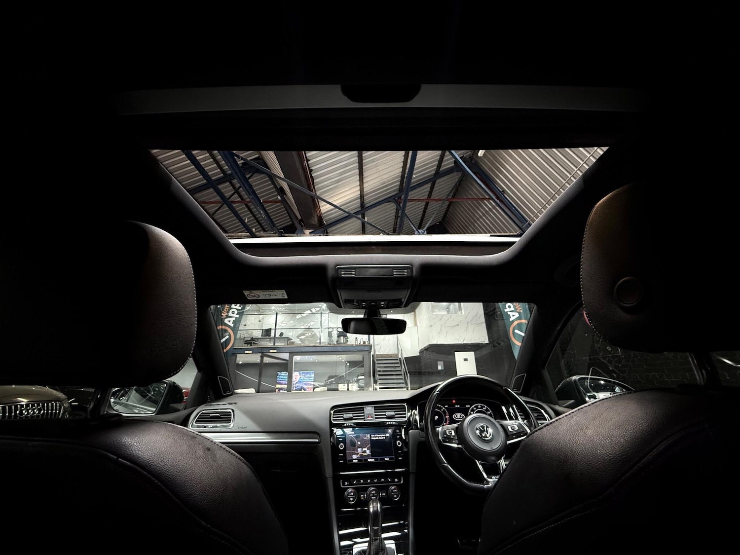 Used Volkswagen Golf 2017 for sale - 76499324: Photo 23