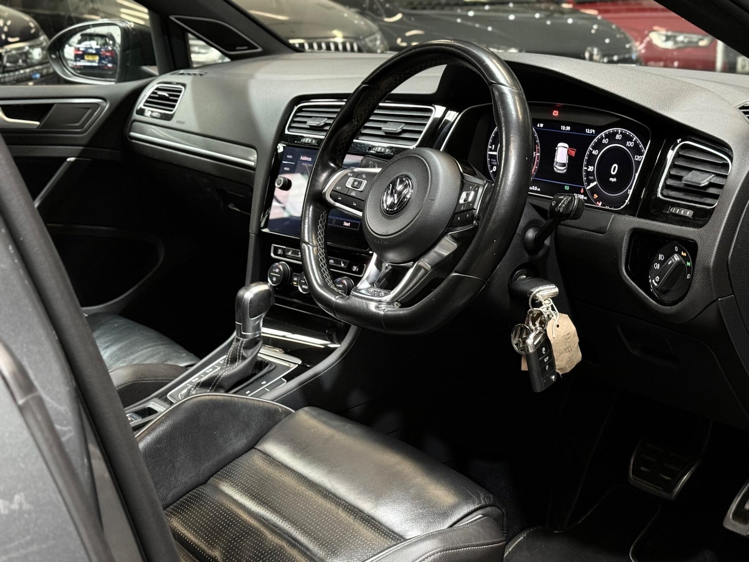 Used Volkswagen Golf 2017 for sale - 76499324: Photo 25