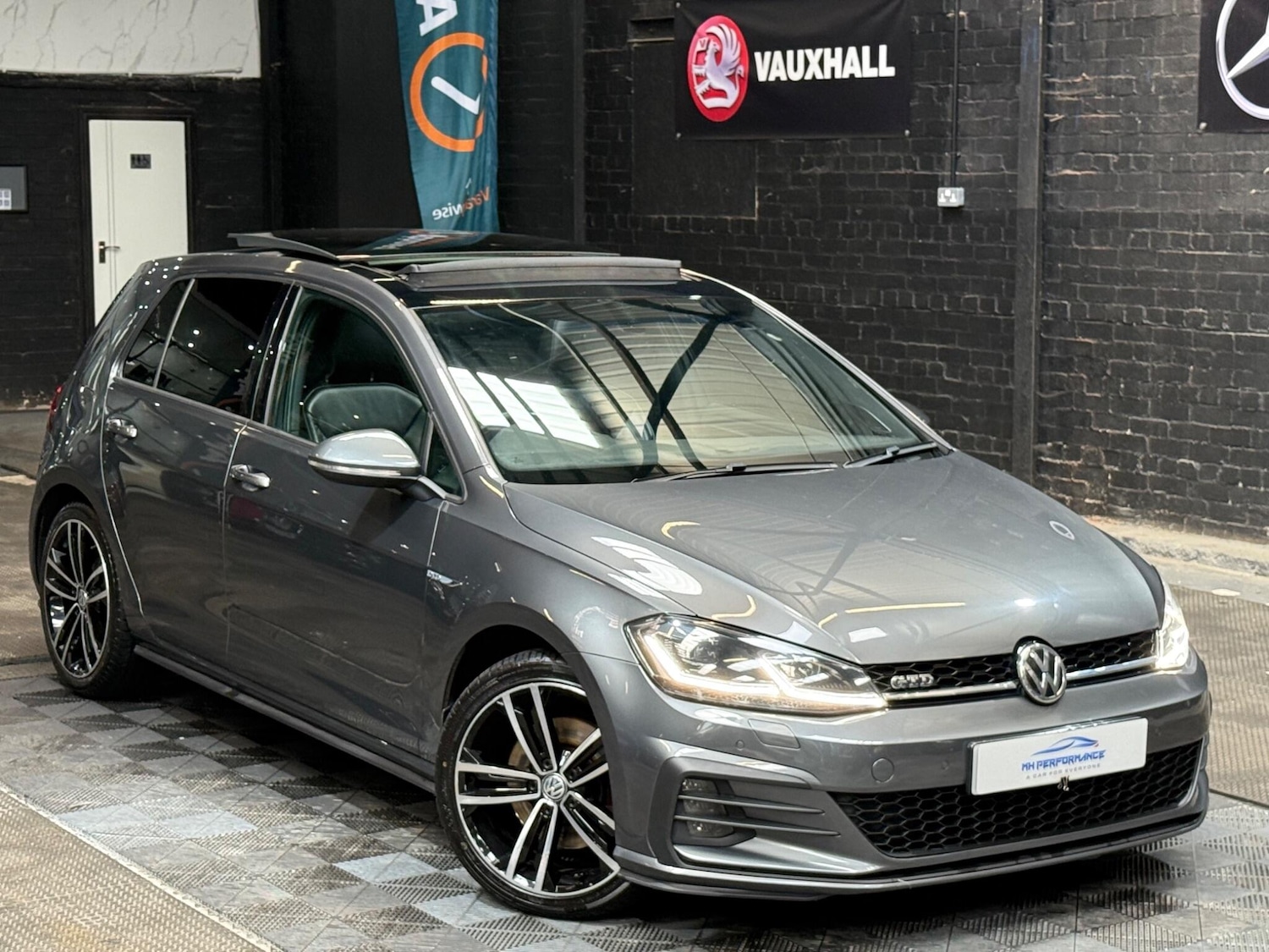 Used Volkswagen Golf 2017 for sale - 76499324: Photo 39