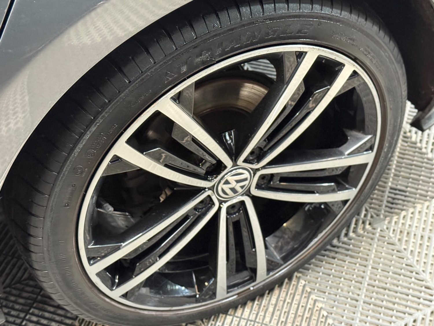 Used Volkswagen Golf 2017 for sale - 76499324: Photo 62