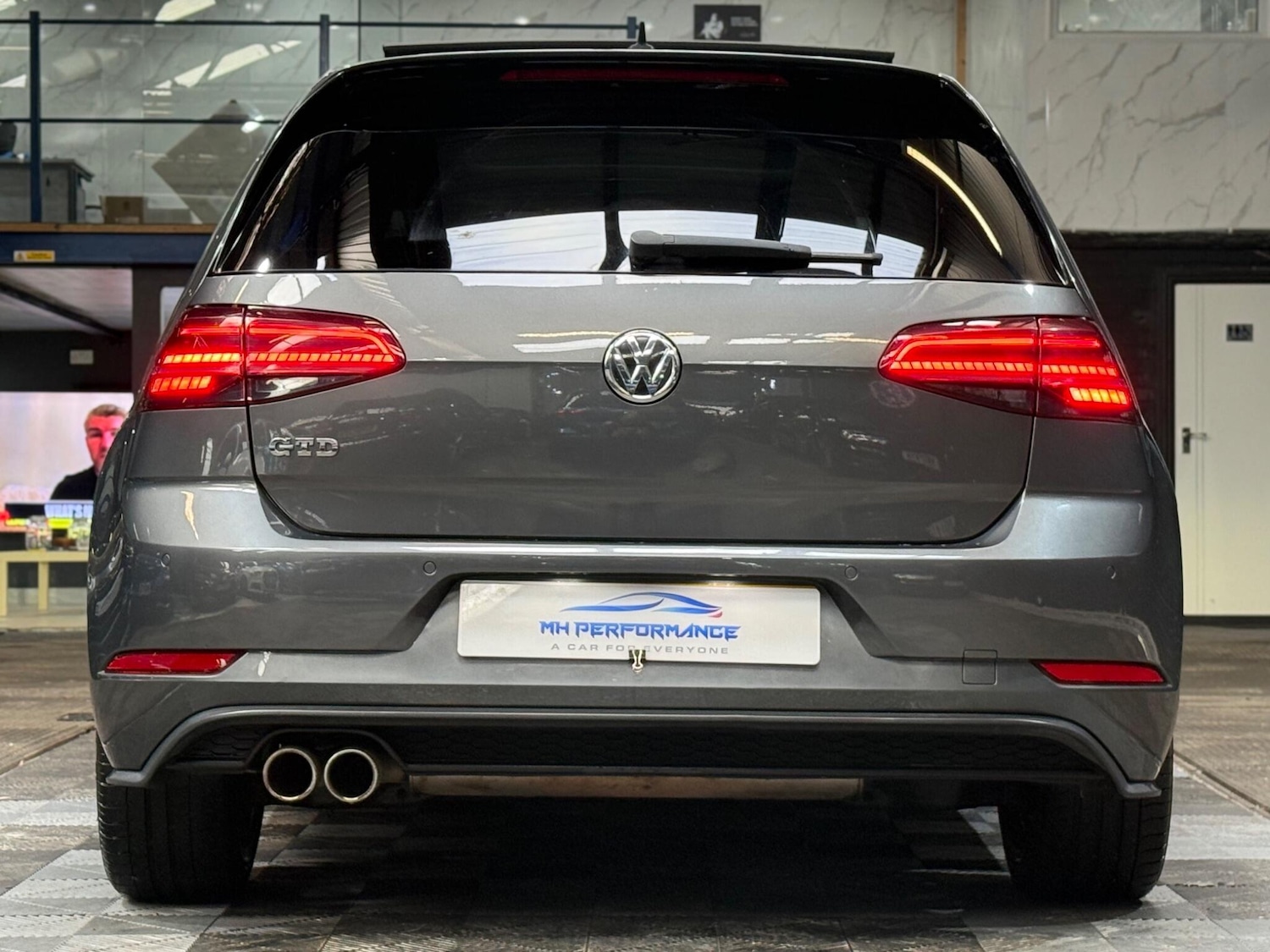 Used Volkswagen Golf 2017 for sale - 76499324: Photo 77