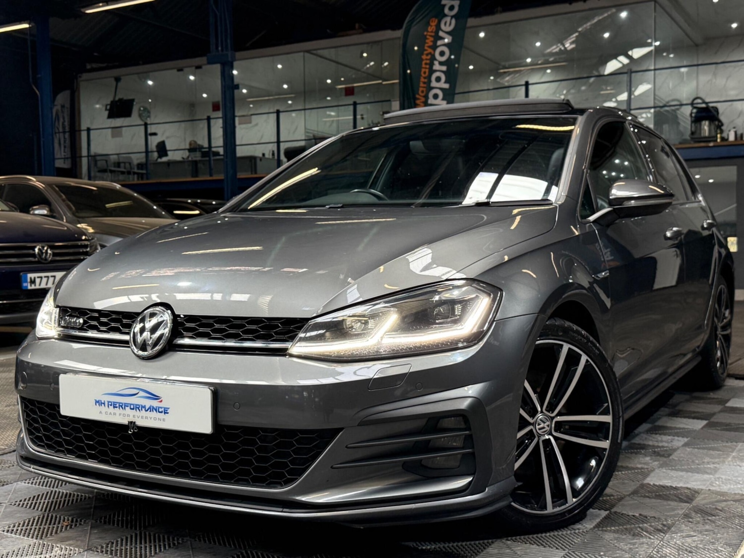 Used Volkswagen Golf 2017 for sale - 76499324: Photo 9