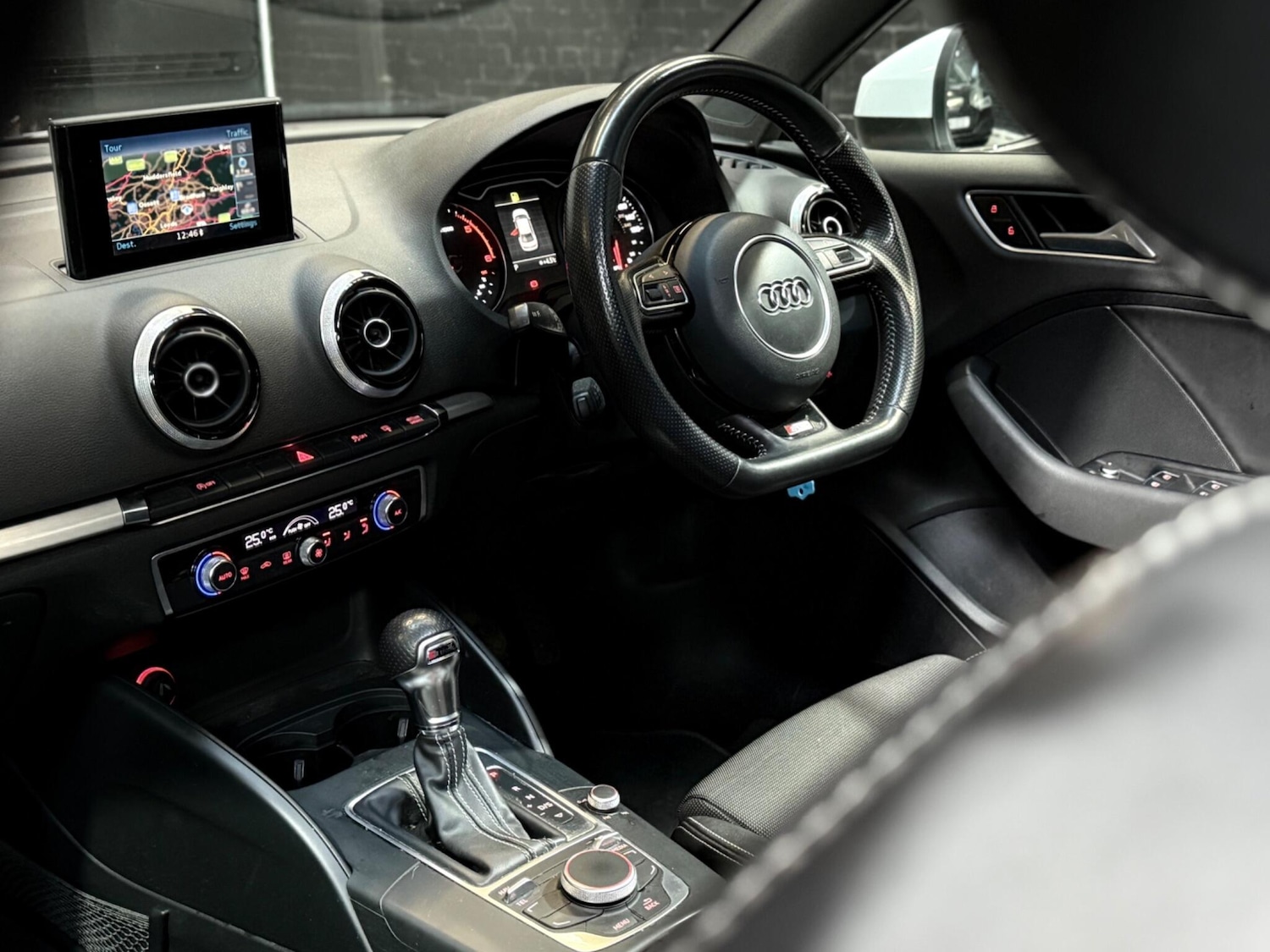 Used Audi A3 2015 for sale - 76607953: Photo 12