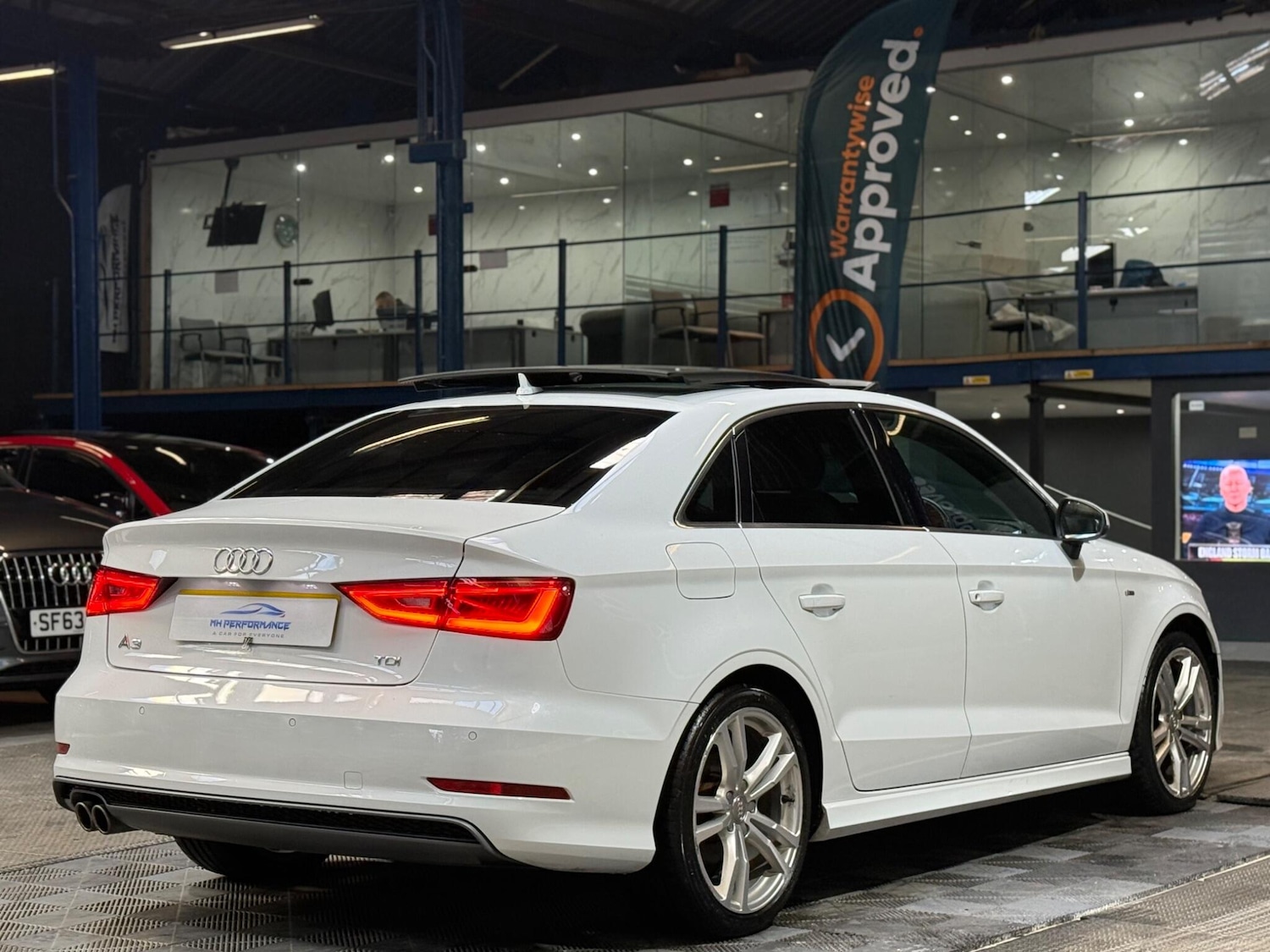 Used Audi A3 2015 for sale - 76607953: Photo 4