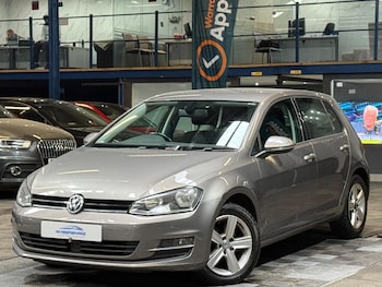 Used Volkswagen Golf 2015 for sale - 76457073: Photo