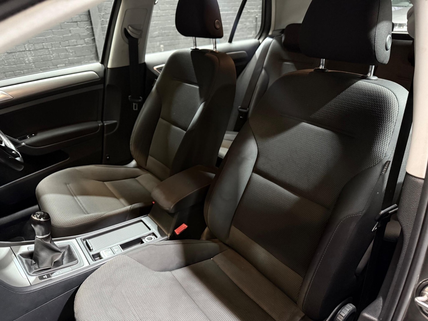 Used Volkswagen Golf 2015 for sale - 76457073: Photo 28