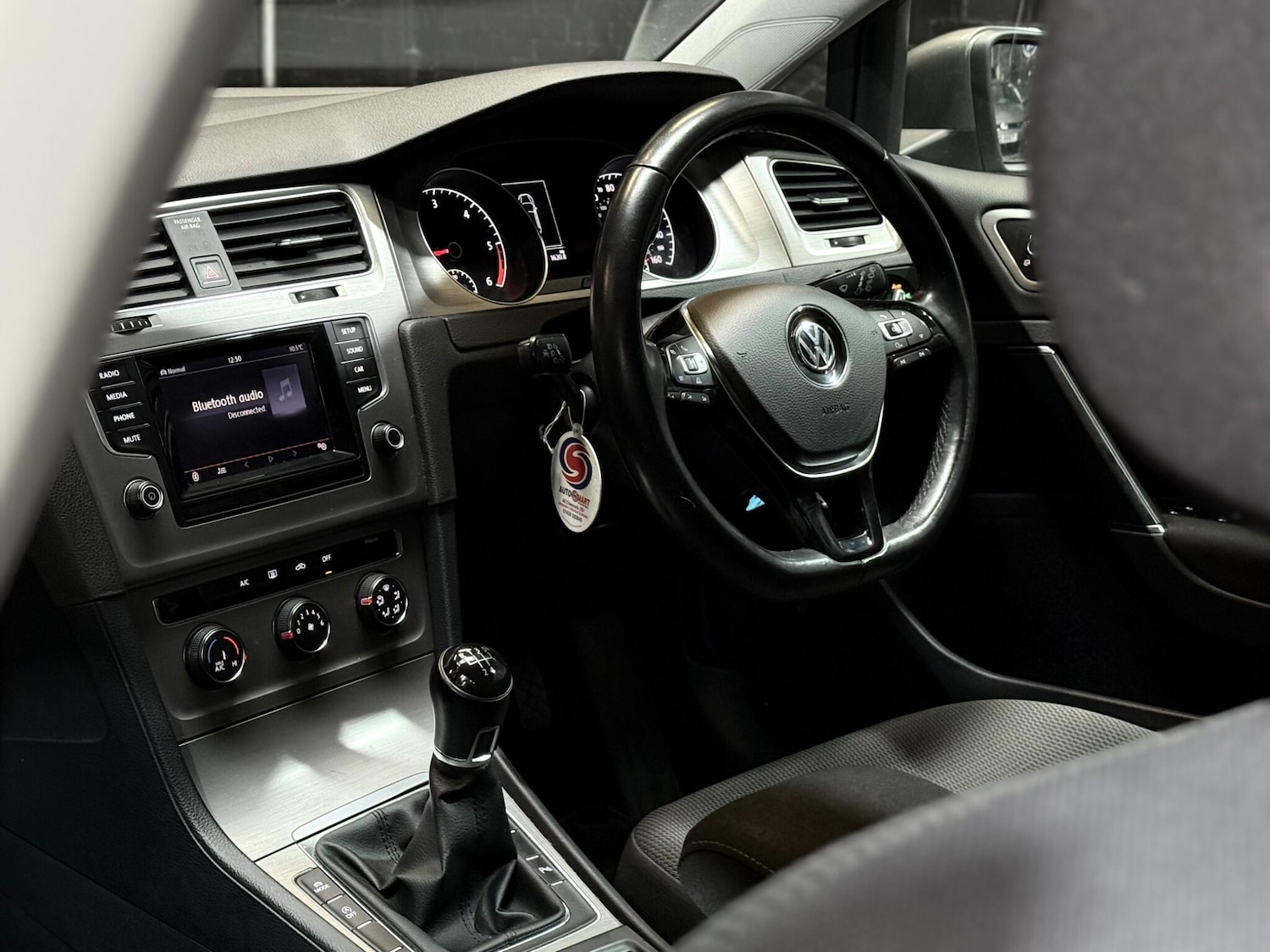 Used Volkswagen Golf 2015 for sale - 76457073: Photo 43