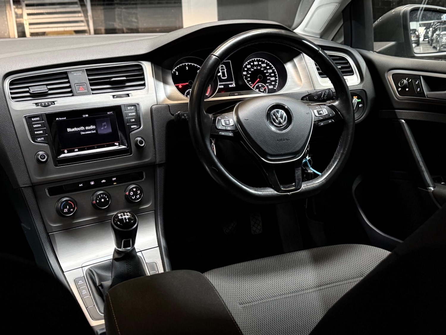 Used Volkswagen Golf 2015 for sale - 76457073: Photo 5