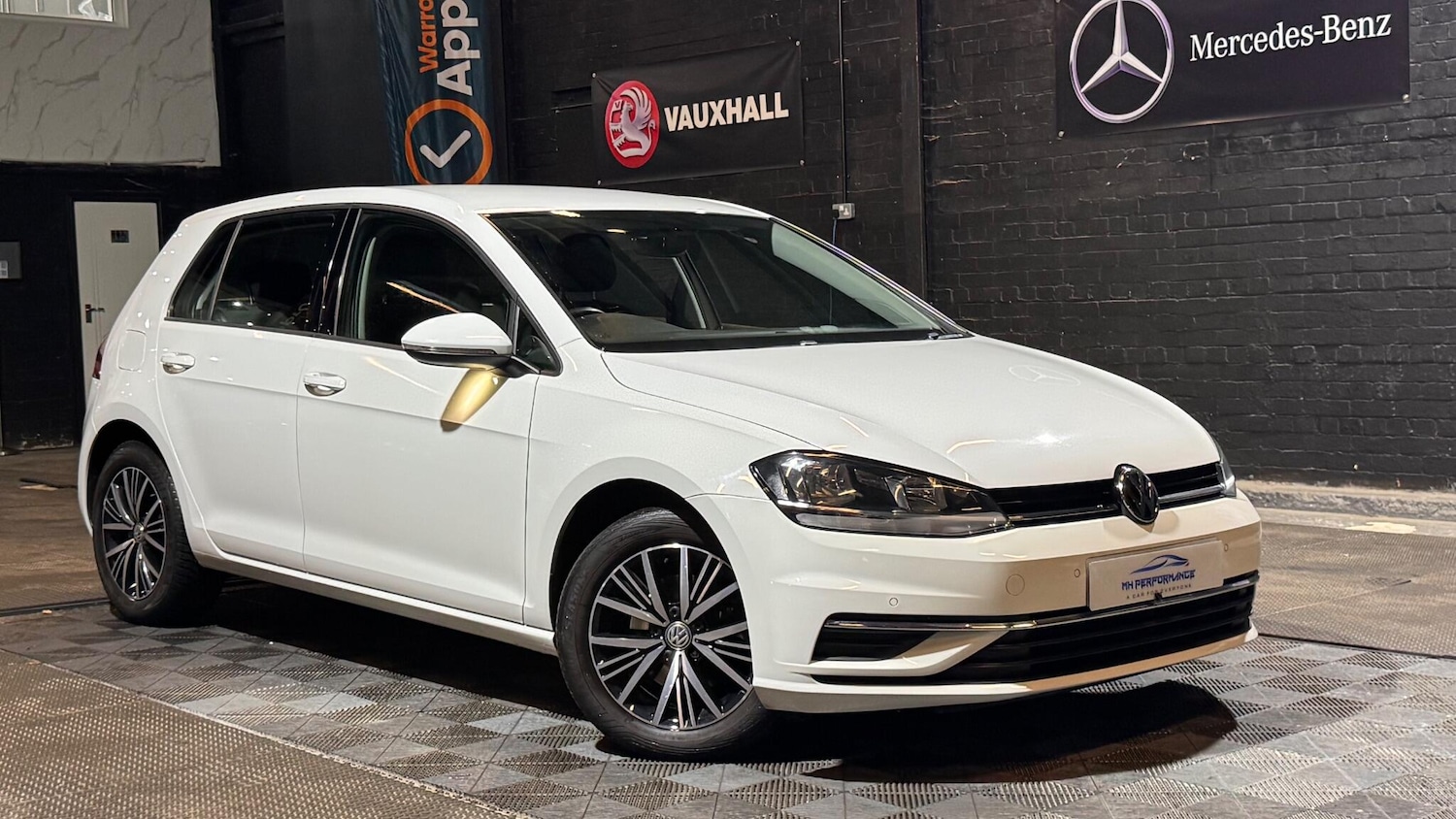 Used Volkswagen Golf 2017 for sale - 77155910: Photo 17