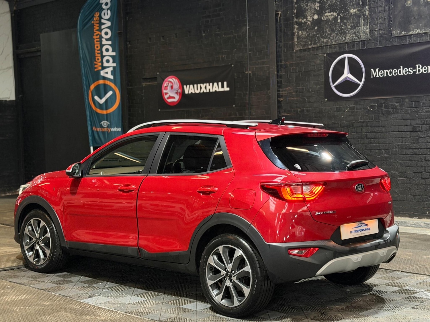 Used Kia Stonic 2019 for sale - 77441231: Photo 11