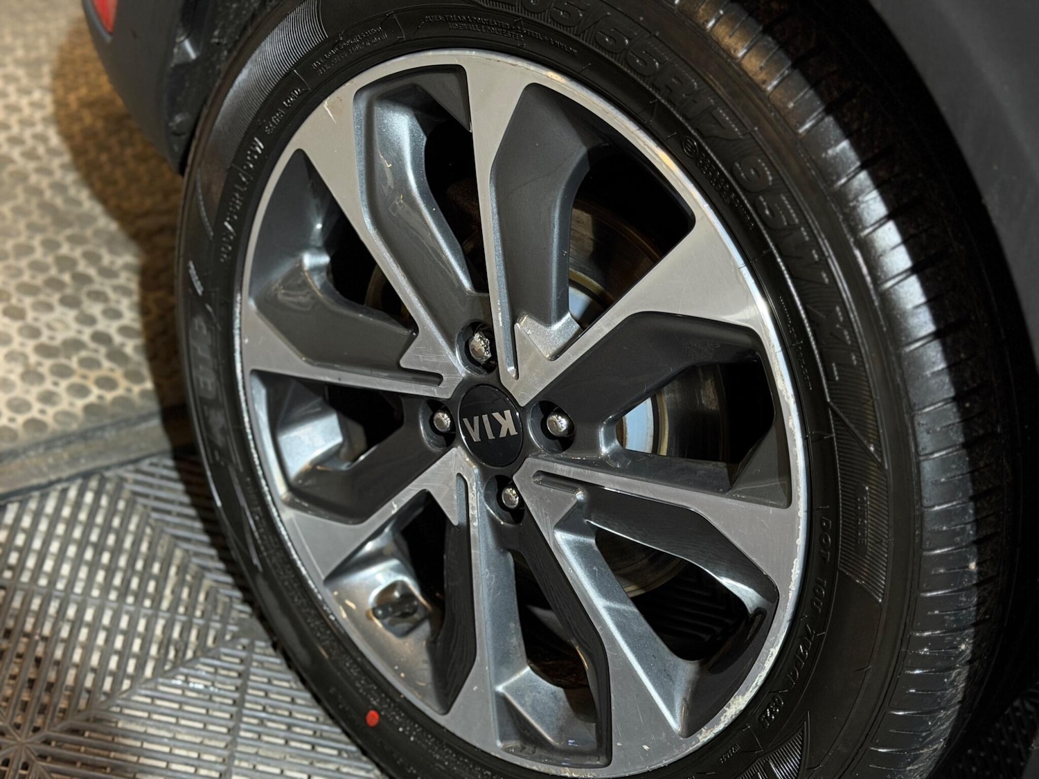 Used Kia Stonic 2019 for sale - 77441231: Photo 20