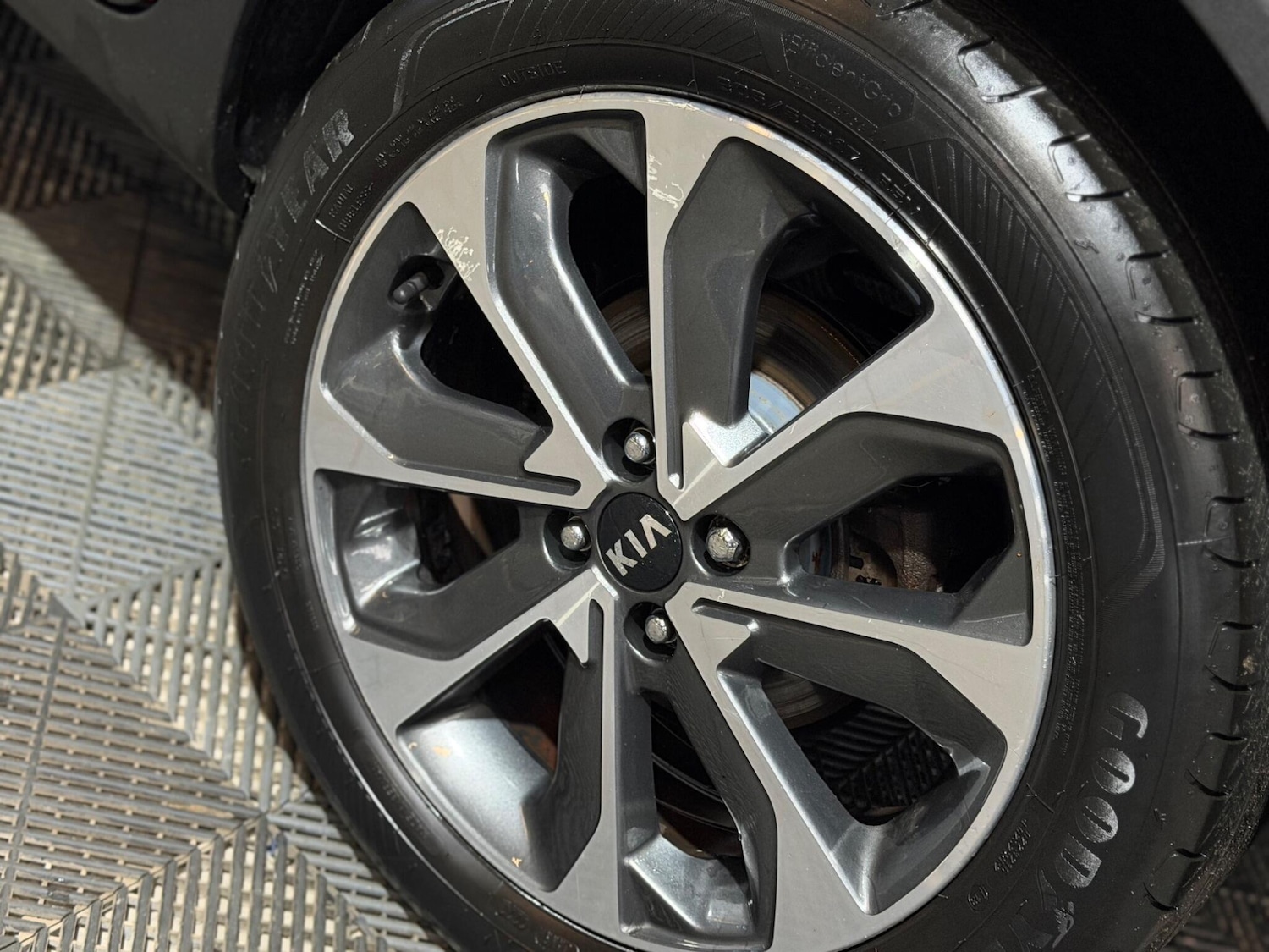 Used Kia Stonic 2019 for sale - 77441231: Photo 21