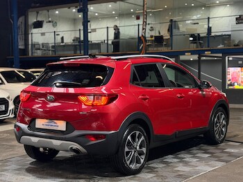 Used Kia Stonic 2019 for sale - 77441231: Photo