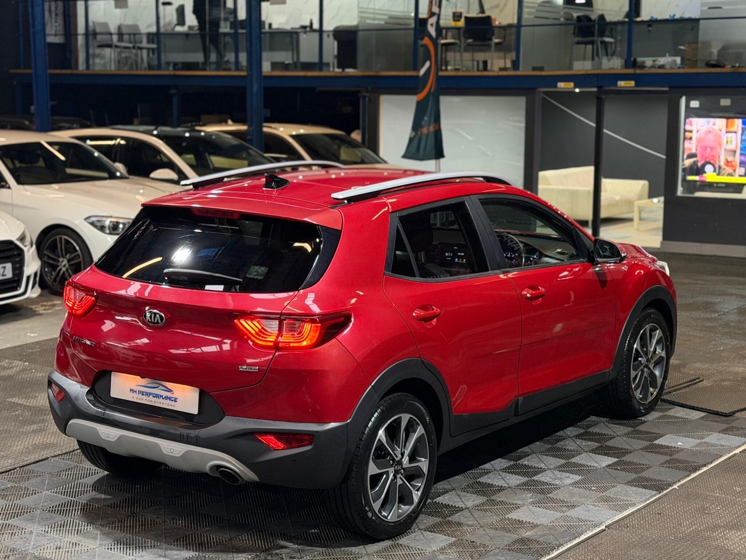 Used Kia Stonic 2019 for sale - 77441231: Photo 8