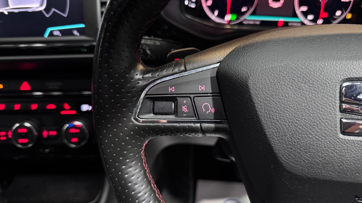 Used SEAT Leon 2020 for sale - 77156071: Photo 40