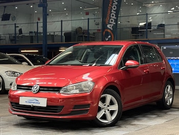 Volkswagen - Golf