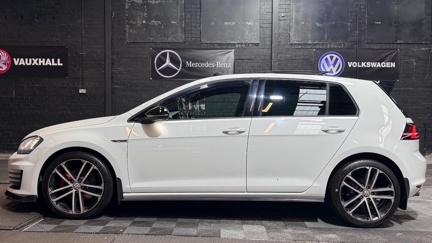 Used Volkswagen Golf 2014 for sale - 77237541: Photo 10