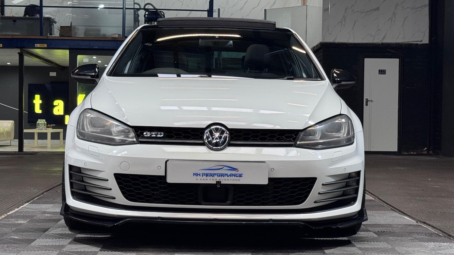 Used Volkswagen Golf 2014 for sale - 77237541: Photo 14