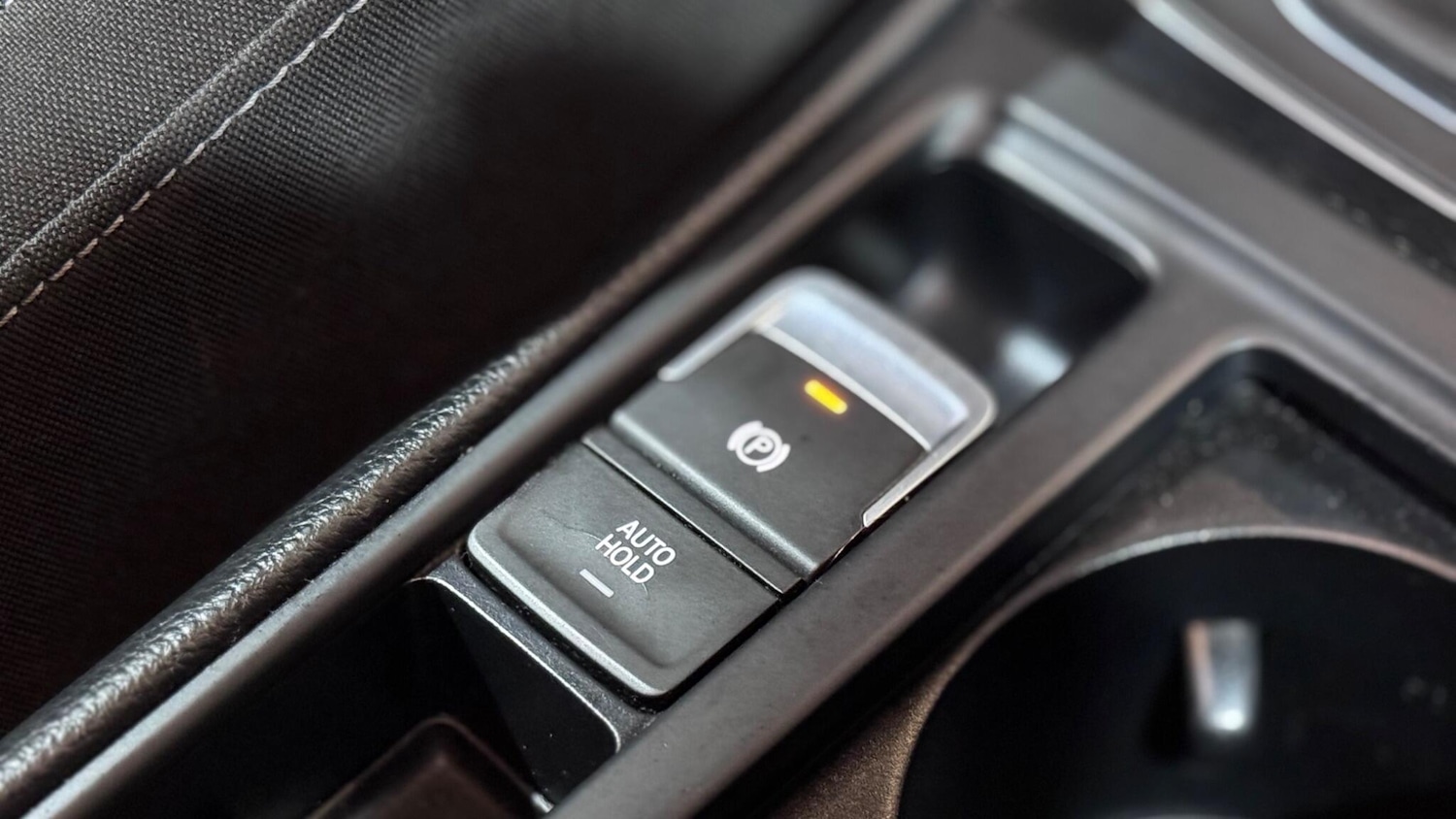 Used Volkswagen Golf 2014 for sale - 77237541: Photo 36