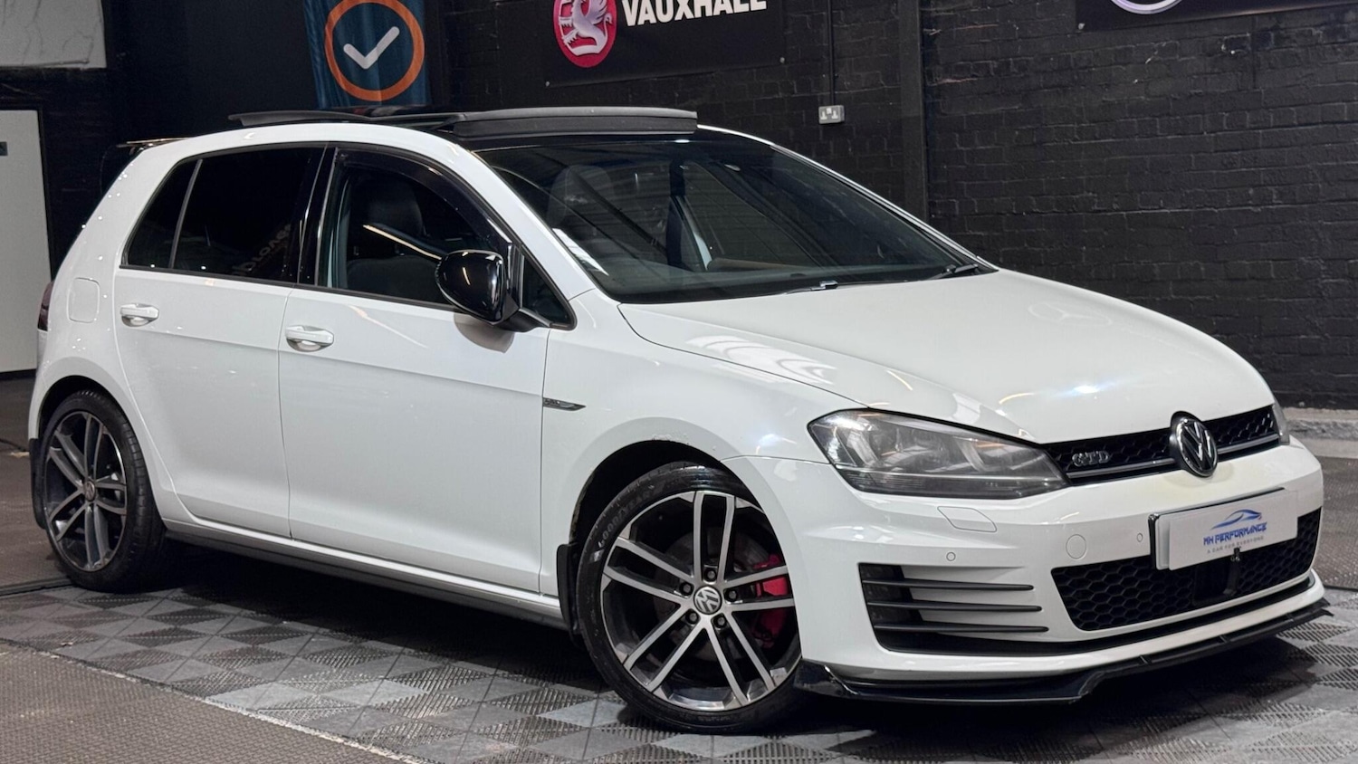 Used Volkswagen Golf 2014 for sale - 77237541: Photo 38