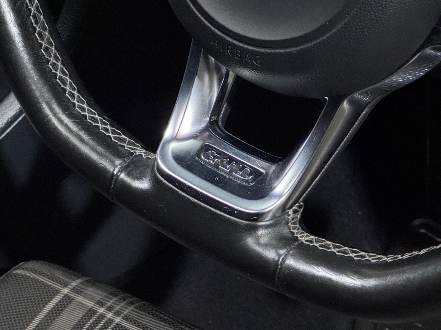 Used Volkswagen Golf 2014 for sale - 77237541: Photo 39