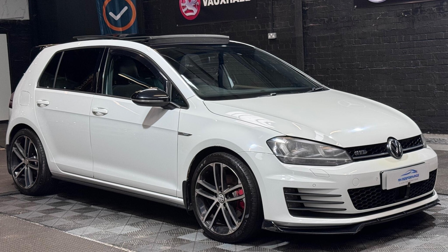 Used Volkswagen Golf 2014 for sale - 77237541: Photo 45