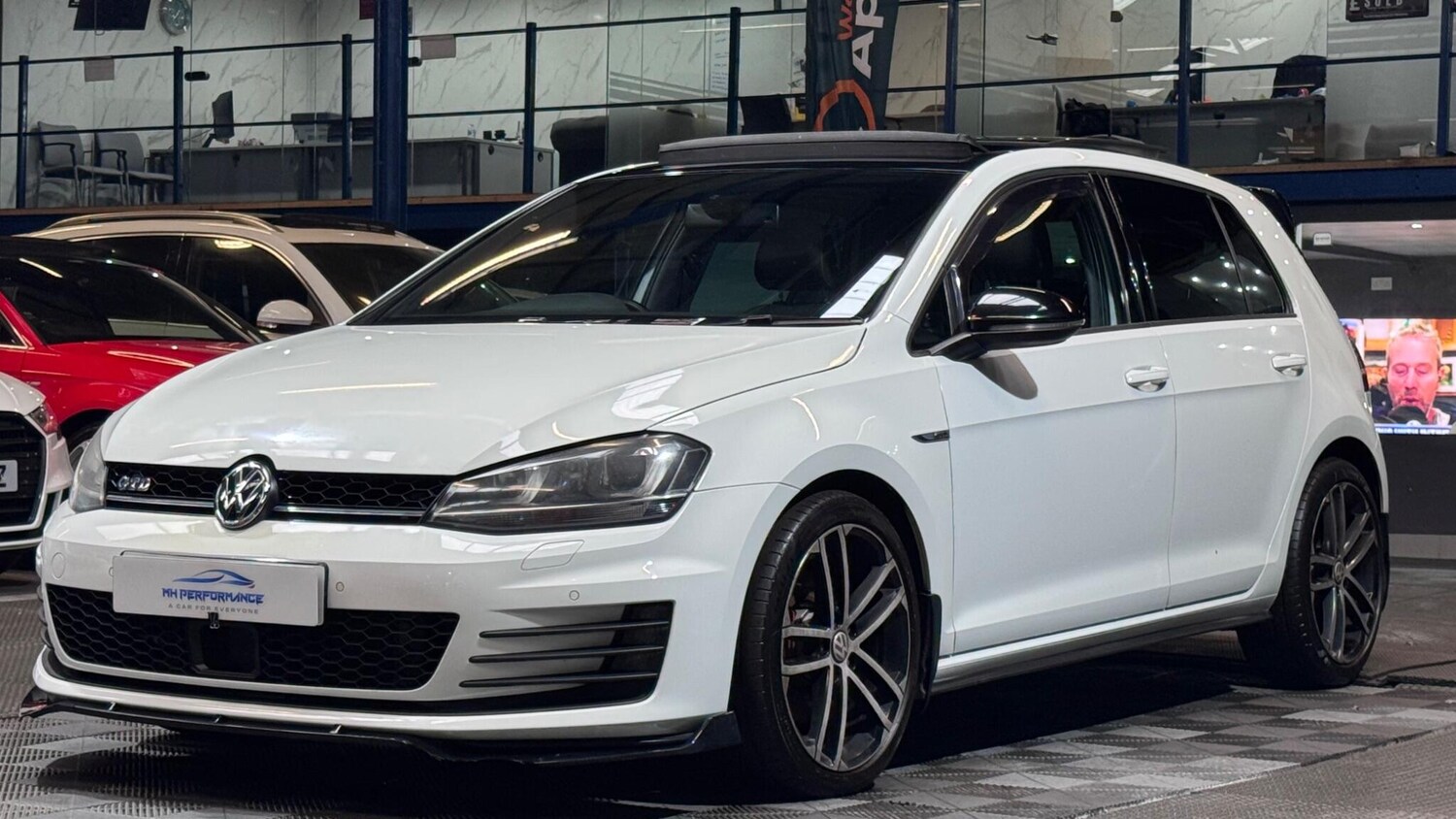 Used Volkswagen Golf 2014 for sale - 77237541: Photo 54