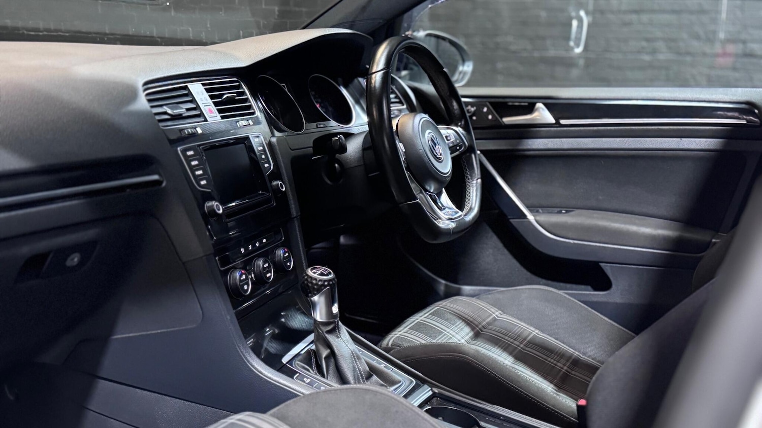 Used Volkswagen Golf 2014 for sale - 77237541: Photo 69